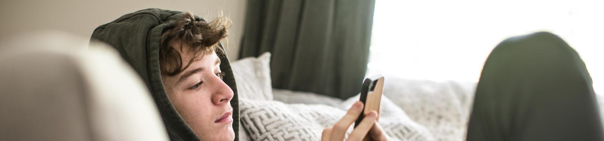 smartphone-kindersicher-image-1920x450.jpg