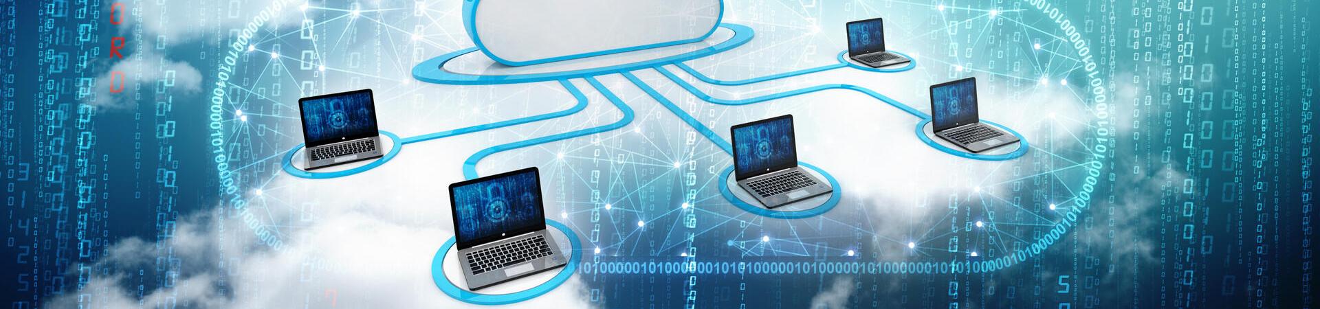 Digitale Cloud mit vernetzten Laptops vor einem Hintergrund aus Datenströmen
