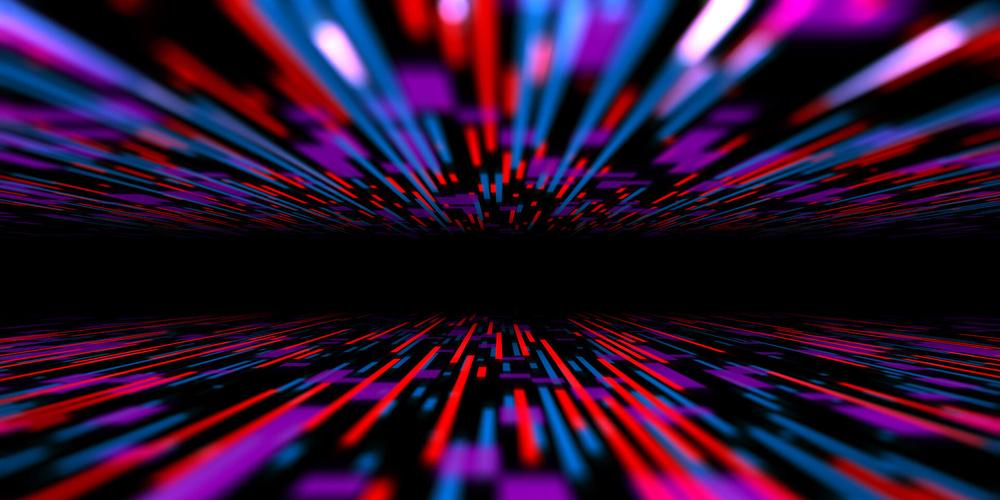 Abstrakte Lichtlinien auf schwarzem Hintergrund zeigen starke Kontraste und Farben